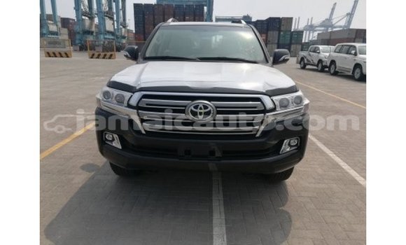 Buy Import Toyota Land Cruiser Black Car in Import - Dubai in Clarendon Buy Import Toyota Land Cruiser Black Car in Import - Dubai in Clarendon
