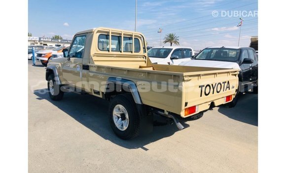 Buy Import Toyota Land Cruiser Beige Car in Import - Dubai in Clarendon Buy Import Toyota Land Cruiser Beige Car in Import - Dubai in Clarendon