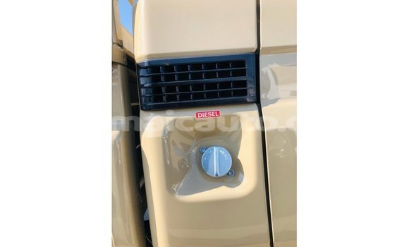 Buy Import Toyota Land Cruiser Beige Car in Import - Dubai in Clarendon Buy Import Toyota Land Cruiser Beige Car in Import - Dubai in Clarendon