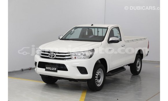 Buy Import Toyota Hilux White Car in Import - Dubai in Clarendon Buy Import Toyota Hilux White Car in Import - Dubai in Clarendon