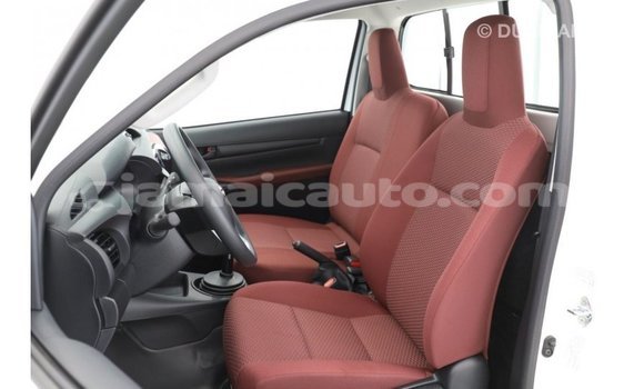 Buy Import Toyota Hilux White Car in Import - Dubai in Clarendon Buy Import Toyota Hilux White Car in Import - Dubai in Clarendon