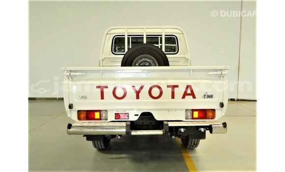 Buy Import Toyota Land Cruiser White Car in Import - Dubai in Clarendon Buy Import Toyota Land Cruiser White Car in Import - Dubai in Clarendon