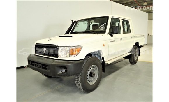 Buy Import Toyota Land Cruiser White Car in Import - Dubai in Clarendon Buy Import Toyota Land Cruiser White Car in Import - Dubai in Clarendon