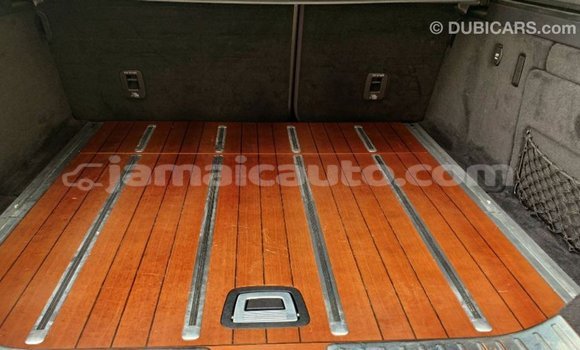 Buy Import Mercedes-Benz 190 (W201) White Car in Import - Dubai in Clarendon Buy Import Mercedes-Benz 190 (W201) White Car in Import - Dubai in Clarendon