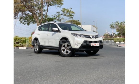 Buy Import Toyota 4Runner White Car in Import - Dubai in Clarendon Buy Import Toyota 4Runner White Car in Import - Dubai in Clarendon