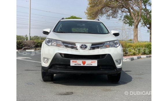 Buy Import Toyota 4Runner White Car in Import - Dubai in Clarendon Buy Import Toyota 4Runner White Car in Import - Dubai in Clarendon