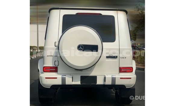 Buy Import Mercedes-Benz 190 (W201) White Car in Import - Dubai in Clarendon Buy Import Mercedes-Benz 190 (W201) White Car in Import - Dubai in Clarendon