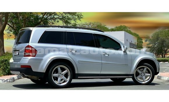 Buy Import Mercedes-Benz 190 (W201) Other Car in Import - Dubai in Clarendon Buy Import Mercedes-Benz 190 (W201) Other Car in Import - Dubai in Clarendon