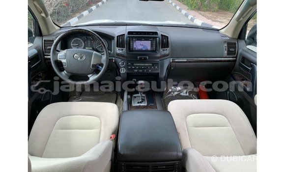 Buy Import Toyota Land Cruiser White Car in Import - Dubai in Clarendon Buy Import Toyota Land Cruiser White Car in Import - Dubai in Clarendon