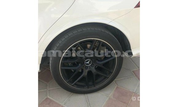 Buy Import Mercedes-Benz GLE White Car in Import - Dubai in Clarendon Buy Import Mercedes-Benz GLE White Car in Import - Dubai in Clarendon