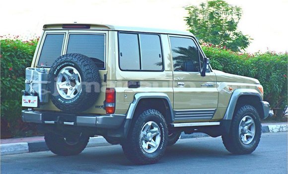 Buy Import Toyota Land Cruiser Beige Car in Import - Dubai in Clarendon Buy Import Toyota Land Cruiser Beige Car in Import - Dubai in Clarendon