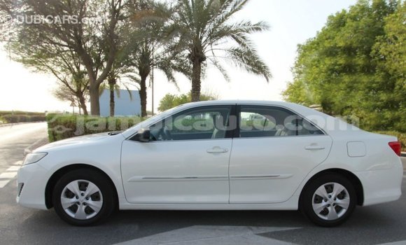 Buy Import Toyota Camry White Car in Import - Dubai in Clarendon Buy Import Toyota Camry White Car in Import - Dubai in Clarendon