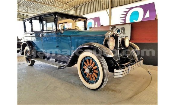 Buy Import Buick Electra Blue Car in Import - Dubai in Clarendon