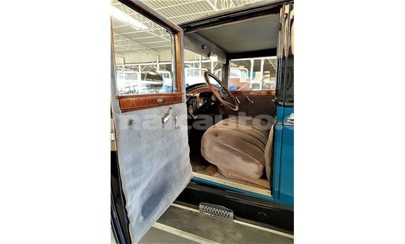 Buy Import Buick Electra Blue Car in Import - Dubai in Clarendon Buy Import Buick Electra Blue Car in Import - Dubai in Clarendon