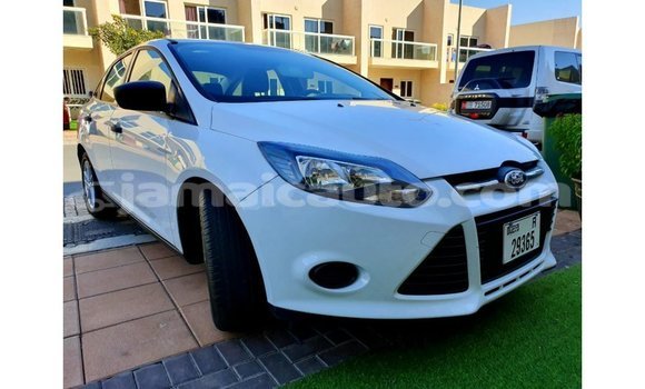 Buy Import Ford Focus White Car in Import - Dubai in Clarendon Buy Import Ford Focus White Car in Import - Dubai in Clarendon