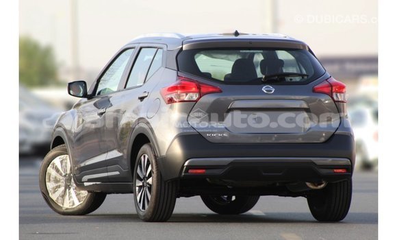 Buy Import Nissan Evalia Other Truck in Import - Dubai in Clarendon Buy Import Nissan Evalia Other Truck in Import - Dubai in Clarendon