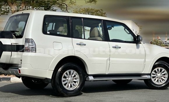 Buy Import Mitsubishi Pajero White Car in Import - Dubai in Clarendon Buy Import Mitsubishi Pajero White Car in Import - Dubai in Clarendon