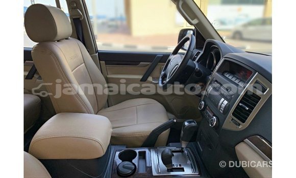 Buy Import Mitsubishi Pajero White Car in Import - Dubai in Clarendon Buy Import Mitsubishi Pajero White Car in Import - Dubai in Clarendon