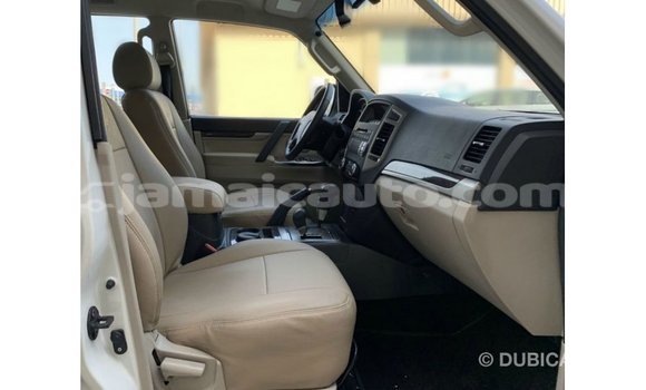Buy Import Mitsubishi Pajero White Car in Import - Dubai in Clarendon Buy Import Mitsubishi Pajero White Car in Import - Dubai in Clarendon