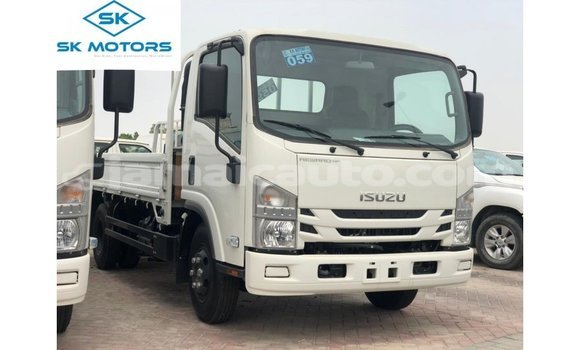 Acheter Import Utilitaire Isuzu FTR 850 Blanc à Import - Dubai, Clarendon Acheter Import Utilitaire Isuzu FTR 850 Blanc à Import - Dubai, Clarendon