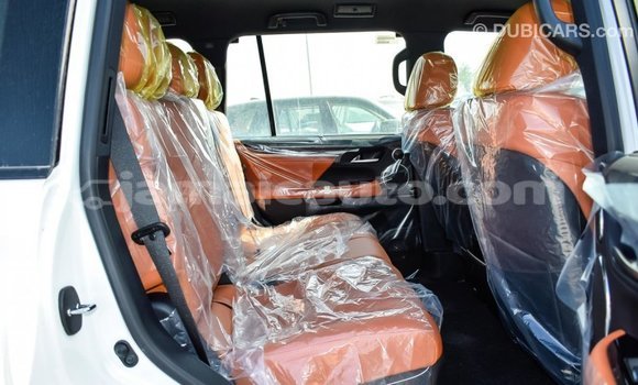 Buy Import Lexus LX White Car in Import - Dubai in Clarendon Buy Import Lexus LX White Car in Import - Dubai in Clarendon
