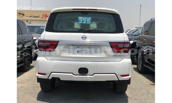 Acheter Import Voiture Nissan Patrol Blanc à Import - Dubai, Clarendon Acheter Import Voiture Nissan Patrol Blanc à Import - Dubai, Clarendon