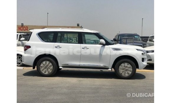 Acheter Import Voiture Nissan Patrol Blanc à Import - Dubai, Clarendon Acheter Import Voiture Nissan Patrol Blanc à Import - Dubai, Clarendon