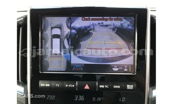 Buy Import Toyota Land Cruiser White Car in Import - Dubai in Clarendon Buy Import Toyota Land Cruiser White Car in Import - Dubai in Clarendon