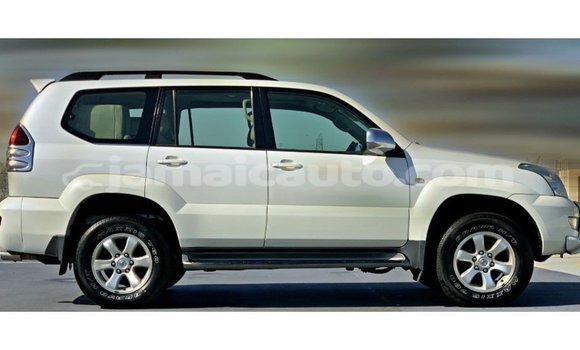 Buy Import Toyota Prado White Car in Import - Dubai in Clarendon Buy Import Toyota Prado White Car in Import - Dubai in Clarendon