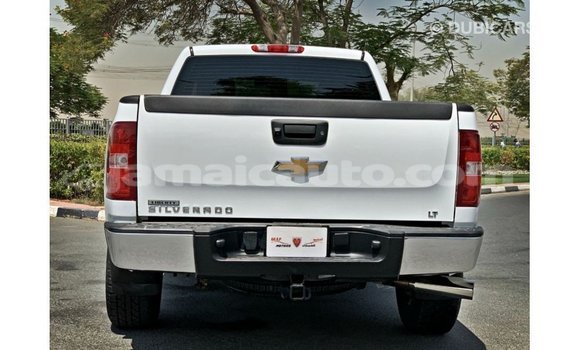 Buy Import Chevrolet Silverado White Car in Import - Dubai in Clarendon Buy Import Chevrolet Silverado White Car in Import - Dubai in Clarendon
