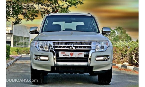Buy Import Mitsubishi Pajero White Car in Import - Dubai in Clarendon Buy Import Mitsubishi Pajero White Car in Import - Dubai in Clarendon