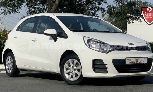 Acheter Import Voiture Kia Rio Blanc à Import - Dubai, Clarendon
