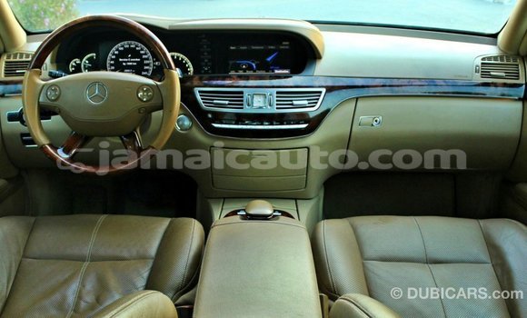 Buy Import Mercedes-Benz 200 Blue Car in Import - Dubai in Clarendon Buy Import Mercedes-Benz 200 Blue Car in Import - Dubai in Clarendon