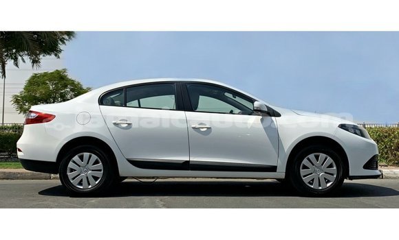 Buy Import Renault Fluence White Car in Import - Dubai in Clarendon Buy Import Renault Fluence White Car in Import - Dubai in Clarendon