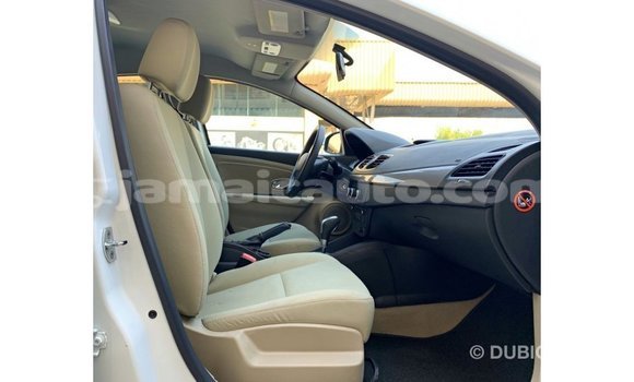 Buy Import Renault Fluence White Car in Import - Dubai in Clarendon Buy Import Renault Fluence White Car in Import - Dubai in Clarendon