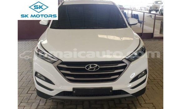 Buy Import Hyundai Tucson White Car in Import - Dubai in Clarendon Buy Import Hyundai Tucson White Car in Import - Dubai in Clarendon