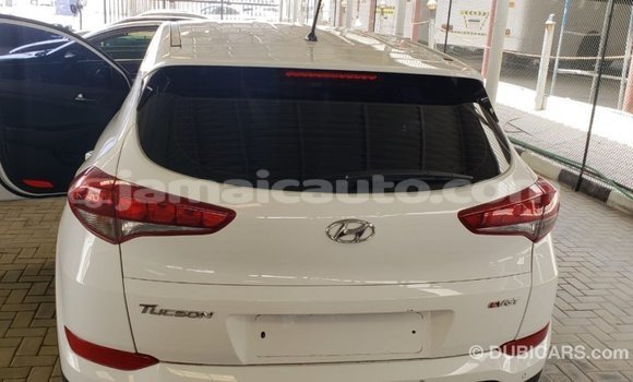 Buy Import Hyundai Tucson White Car in Import - Dubai in Clarendon Buy Import Hyundai Tucson White Car in Import - Dubai in Clarendon