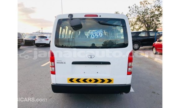 Buy Import Toyota Hiace White Car in Import - Dubai in Clarendon Buy Import Toyota Hiace White Car in Import - Dubai in Clarendon
