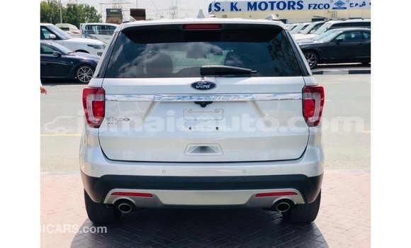 Buy Import Ford Explorer Other Car in Import - Dubai in Clarendon Buy Import Ford Explorer Other Car in Import - Dubai in Clarendon