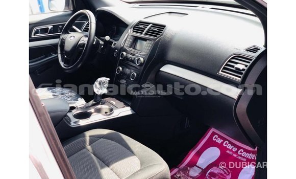 Buy Import Ford Explorer Other Car in Import - Dubai in Clarendon Buy Import Ford Explorer Other Car in Import - Dubai in Clarendon