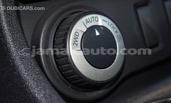 Acheter Import Voiture Renault Duster Blanc à Import - Dubai, Clarendon Acheter Import Voiture Renault Duster Blanc à Import - Dubai, Clarendon