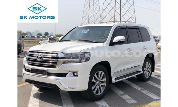 Buy Import Toyota Land Cruiser White Car in Import - Dubai in Clarendon Buy Import Toyota Land Cruiser White Car in Import - Dubai in Clarendon