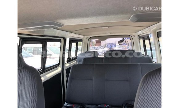 Buy Import Toyota Hiace White Car in Import - Dubai in Clarendon Buy Import Toyota Hiace White Car in Import - Dubai in Clarendon