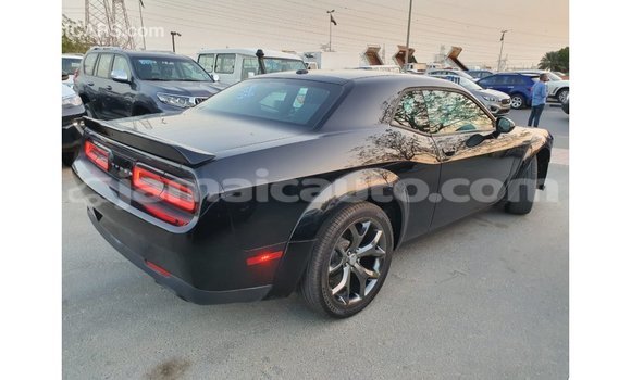 Acheter Import Voiture Dodge Challenger Noir à Import - Dubai, Clarendon Acheter Import Voiture Dodge Challenger Noir à Import - Dubai, Clarendon