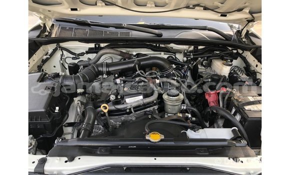 Buy Import Toyota Fortuner White Car in Import - Dubai in Clarendon Buy Import Toyota Fortuner White Car in Import - Dubai in Clarendon