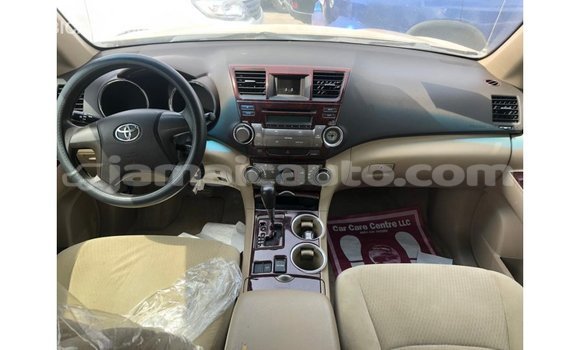 Buy Import Toyota Highlander Other Car in Import - Dubai in Clarendon Buy Import Toyota Highlander Other Car in Import - Dubai in Clarendon