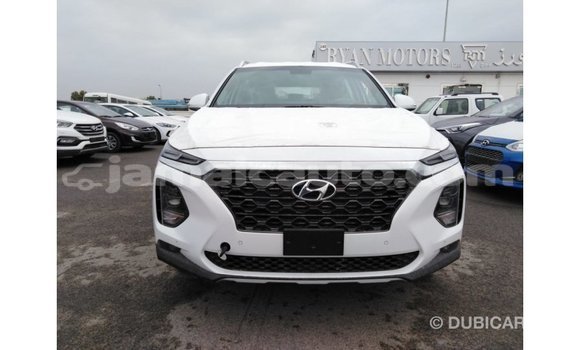Acheter Import Voiture Hyundai Santa Fe Blanc à Import - Dubai, Clarendon Acheter Import Voiture Hyundai Santa Fe Blanc à Import - Dubai, Clarendon