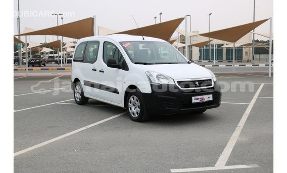 Buy Import Peugeot Partner White Car in Import - Dubai in Clarendon