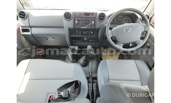 Buy Import Toyota Land Cruiser White Car in Import - Dubai in Clarendon Buy Import Toyota Land Cruiser White Car in Import - Dubai in Clarendon