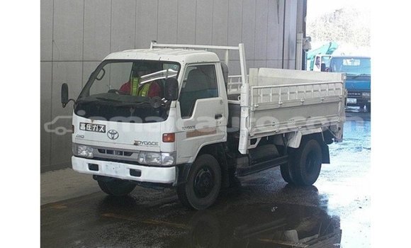 Buy Import Toyota Dyna White Car in Import - Dubai in Clarendon Buy Import Toyota Dyna White Car in Import - Dubai in Clarendon